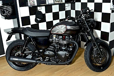 Triumph Bonneville T120 (2023)